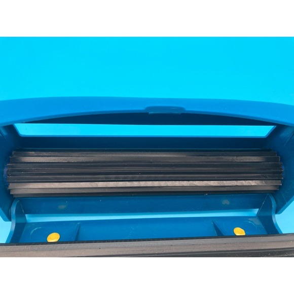 Provo Craft Paper Shapers Blue Paper Crimper Scrapbooking Tool 6.5" - Picture 3 of 9